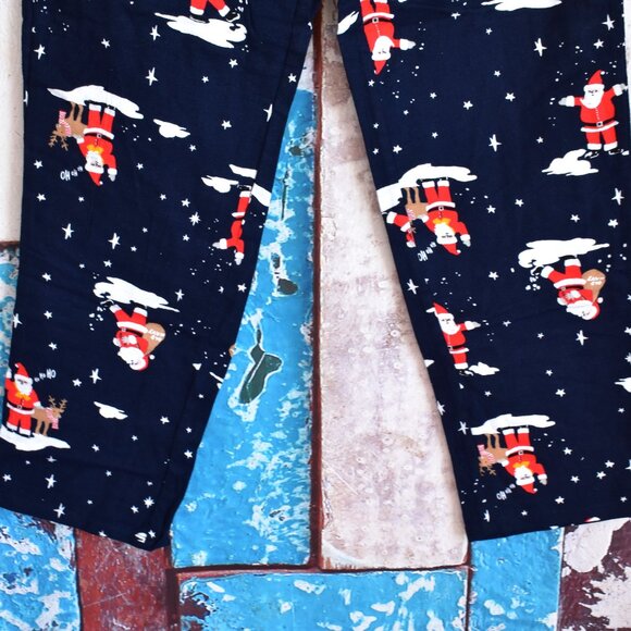 Men's Old Navy Flannel Pajama Pants Sleep Lounge MEDIUM Santa HoHoHo NEW - Picture 4 of 10